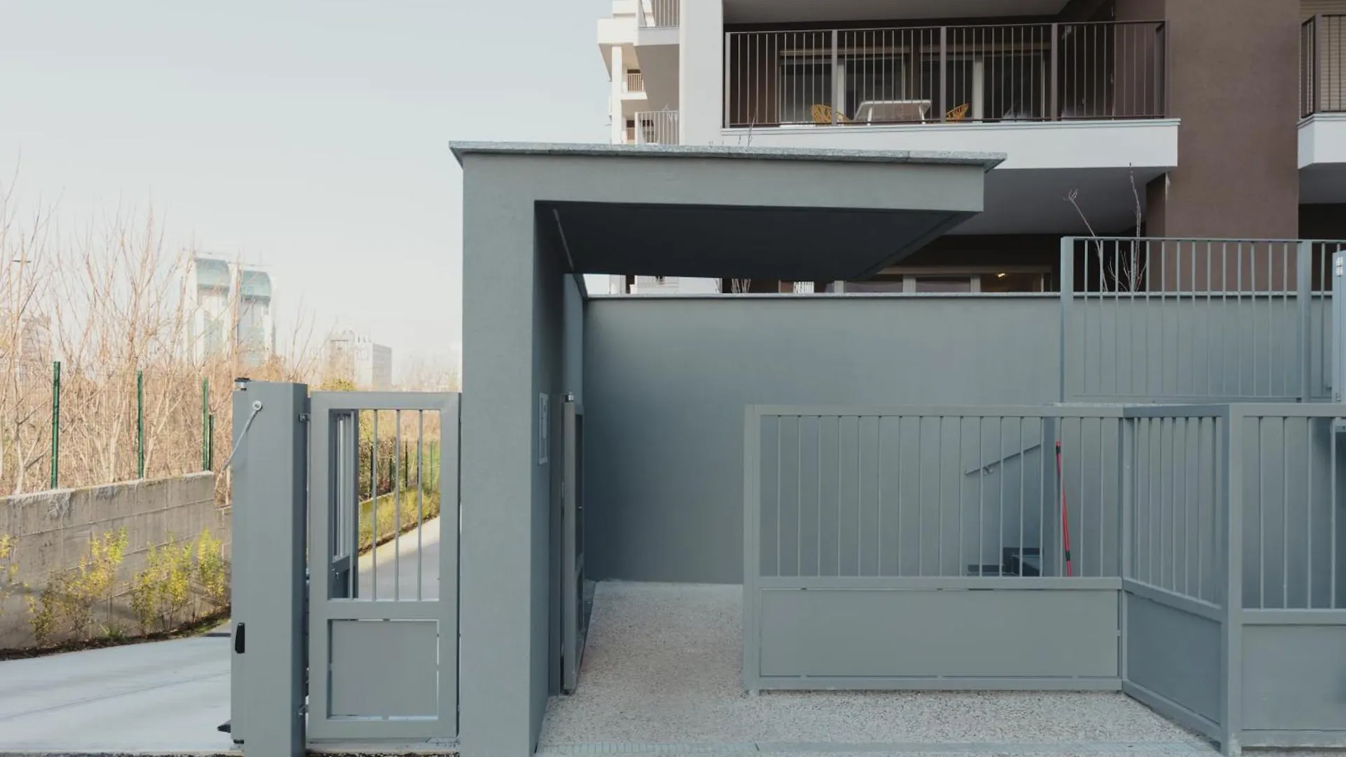 מילאנו Gohost - Modern And Bright Apartments With Terrace And Balcony