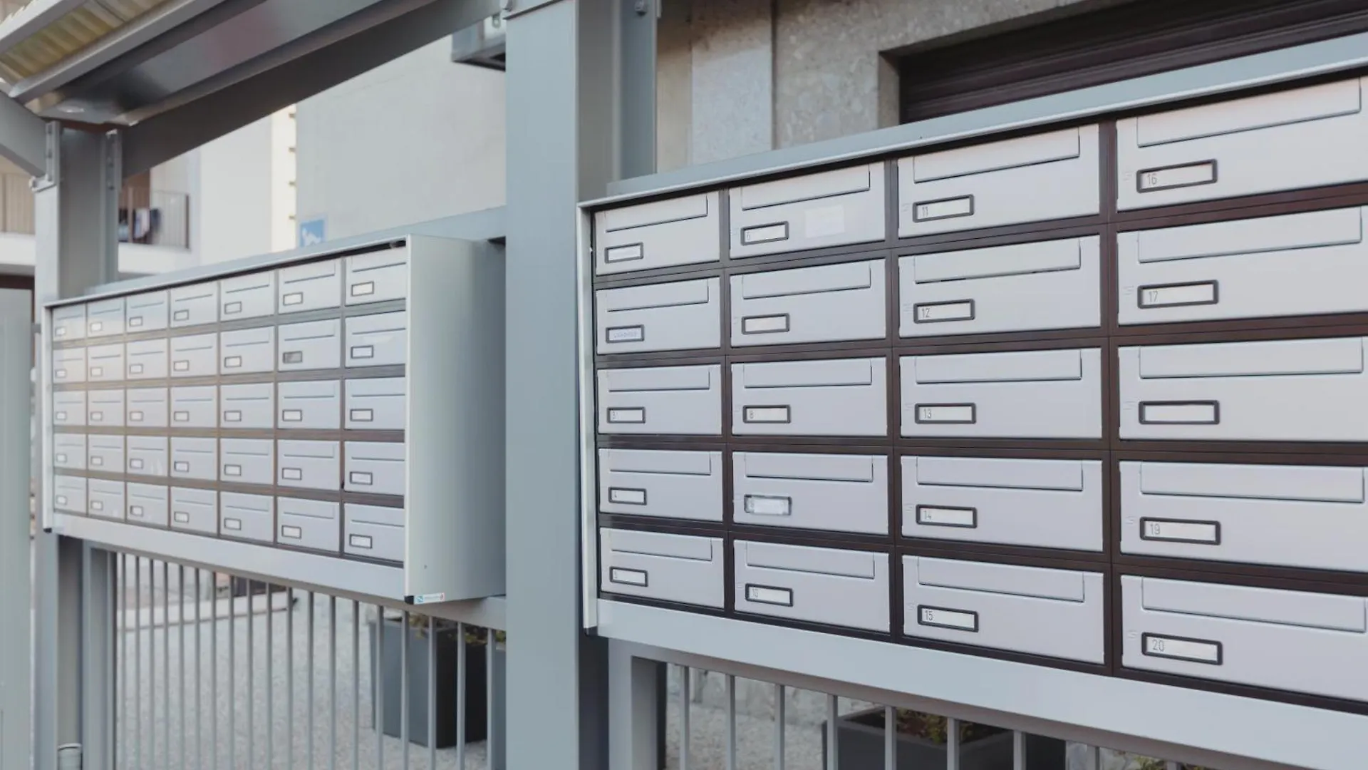 מילאנו Gohost - Modern And Bright Apartments With Terrace And Balcony