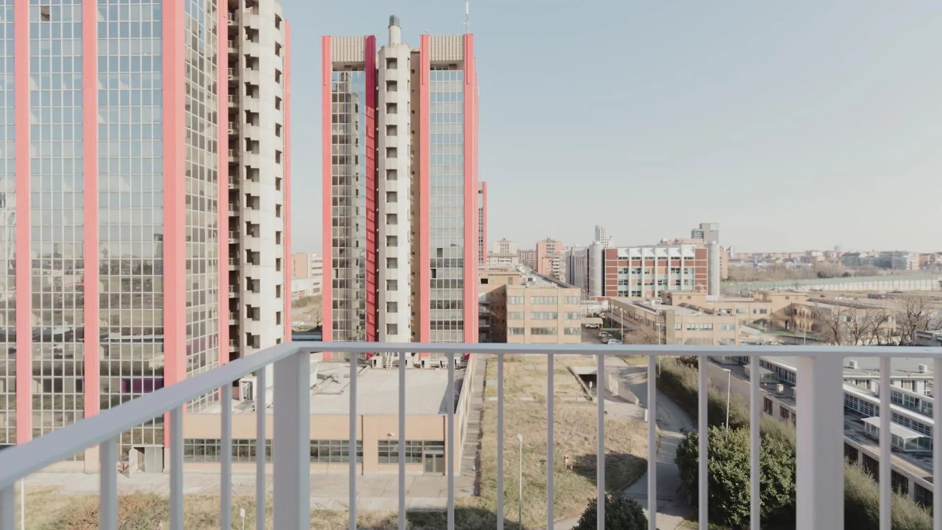 מילאנו Gohost - Modern And Bright Apartments With Terrace And Balcony