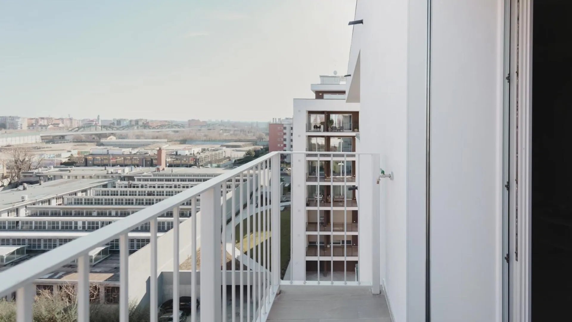 מילאנו Gohost - Modern And Bright Apartments With Terrace And Balcony 0*,  איטליה