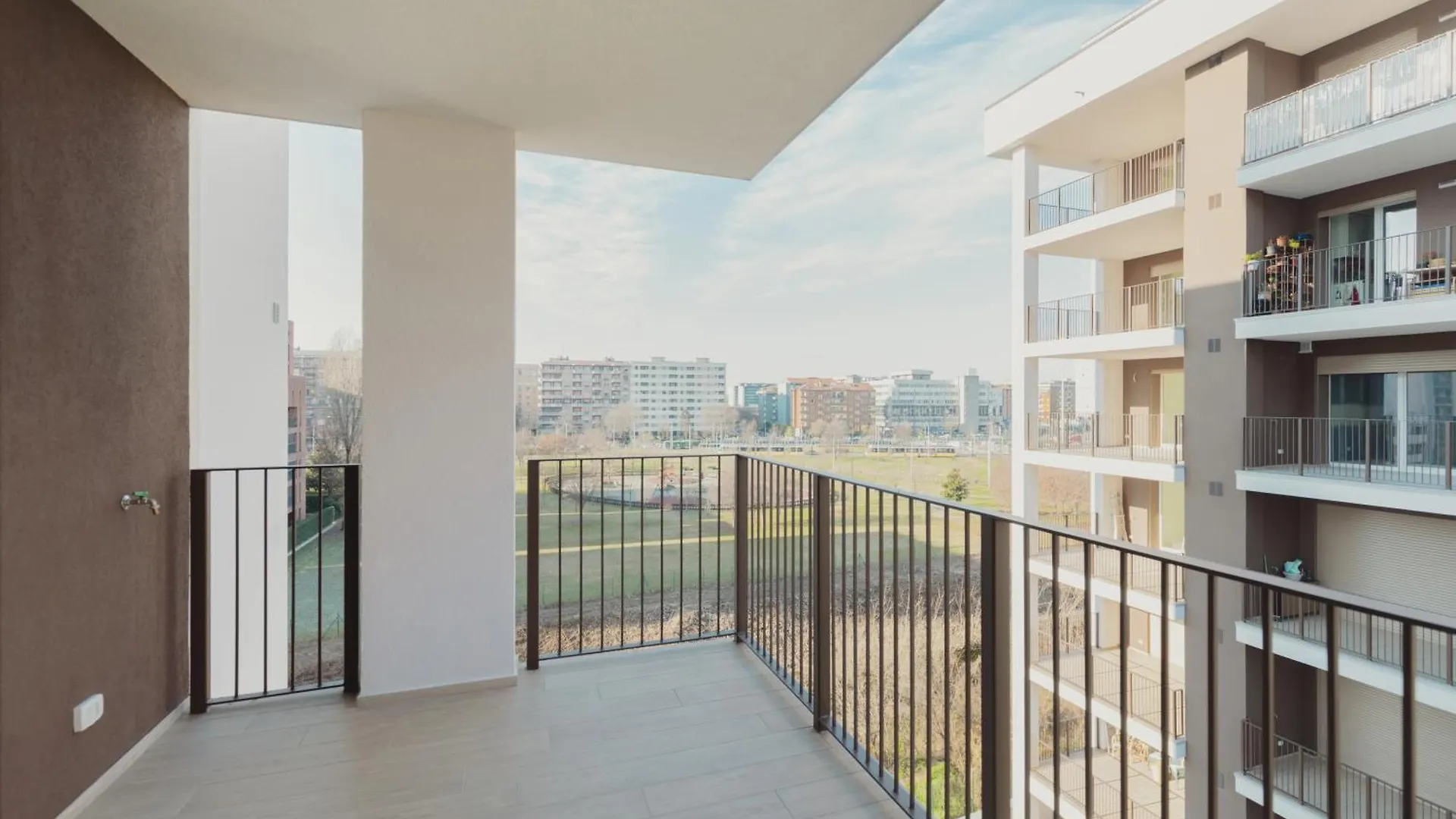 מילאנו Gohost - Modern And Bright Apartments With Terrace And Balcony 0*,